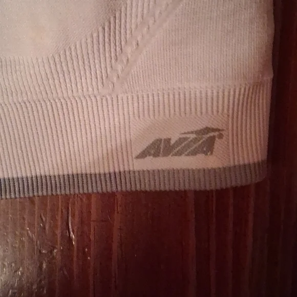 Avia Women's Light Gray Zip-Front Sports Bra - Picture 2 of 4